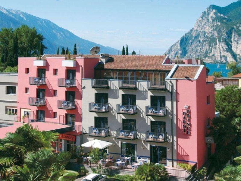 Mylago Hotel Riva del Garda Exterior photo